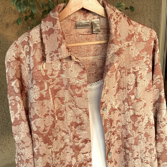 Beautiful Floral Jacket by CHICOS💖 (Fits like an 8) - Picture 6 of 9